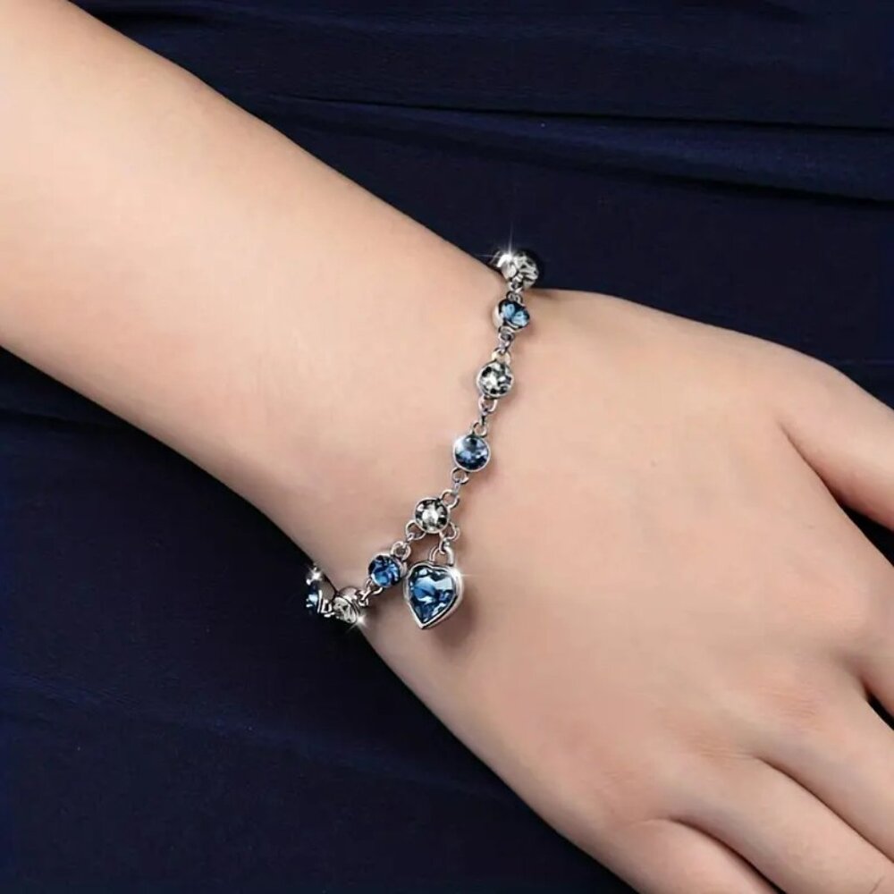 💙 Stunning Heart of the Ocean Rhinestone Bracelet for Girls 💙